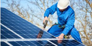 Installation Maintenance Panneaux Solaires Photovoltaïques à Menil